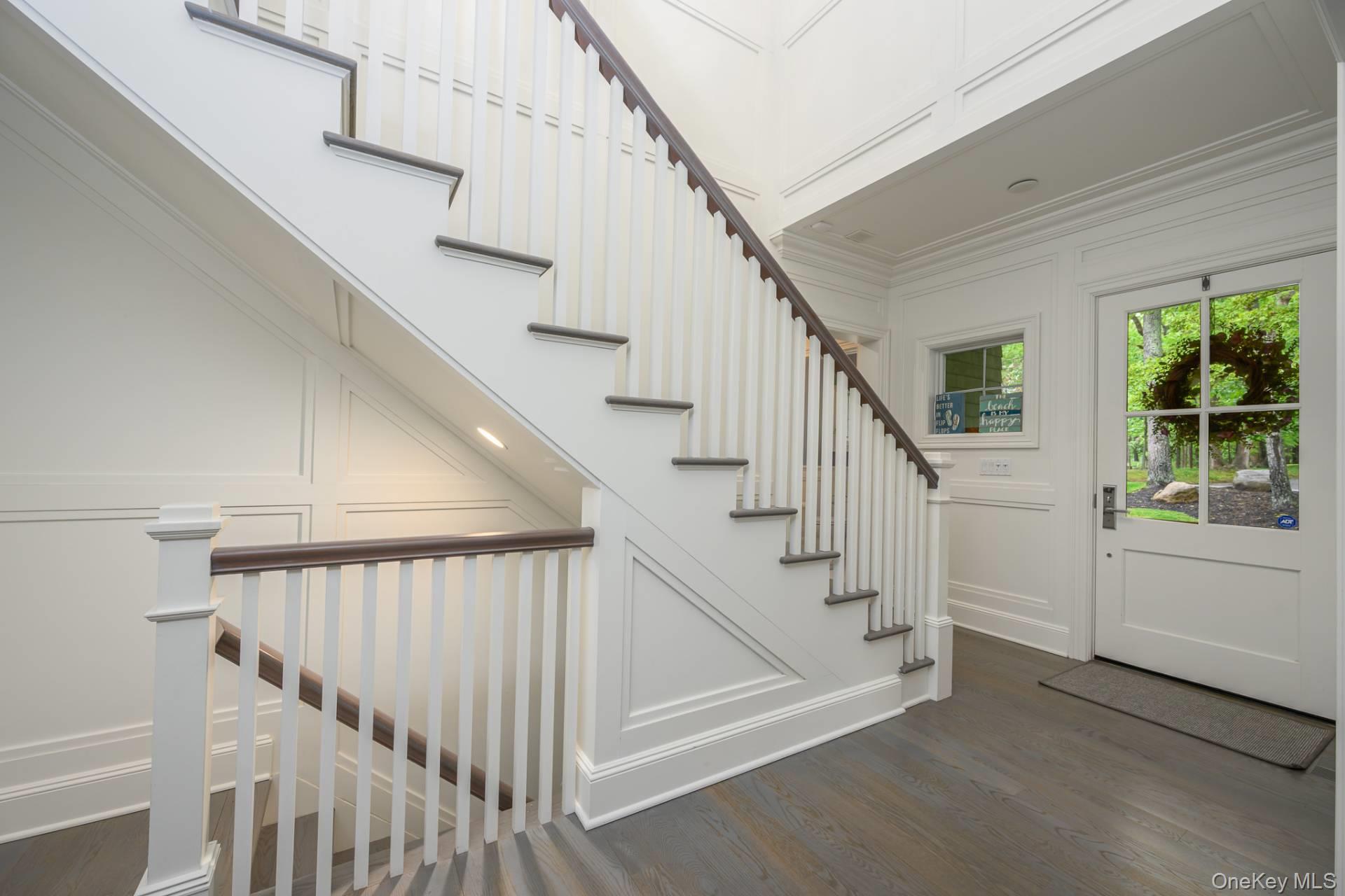 147 Warfield Way, Southampton, NY 11968