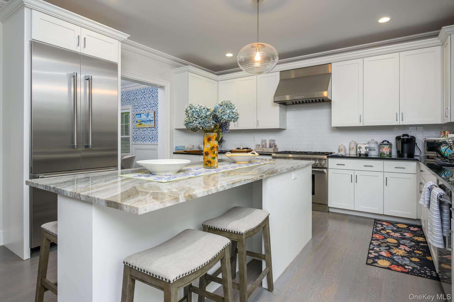 147 Warfield Way, Southampton, NY 11968