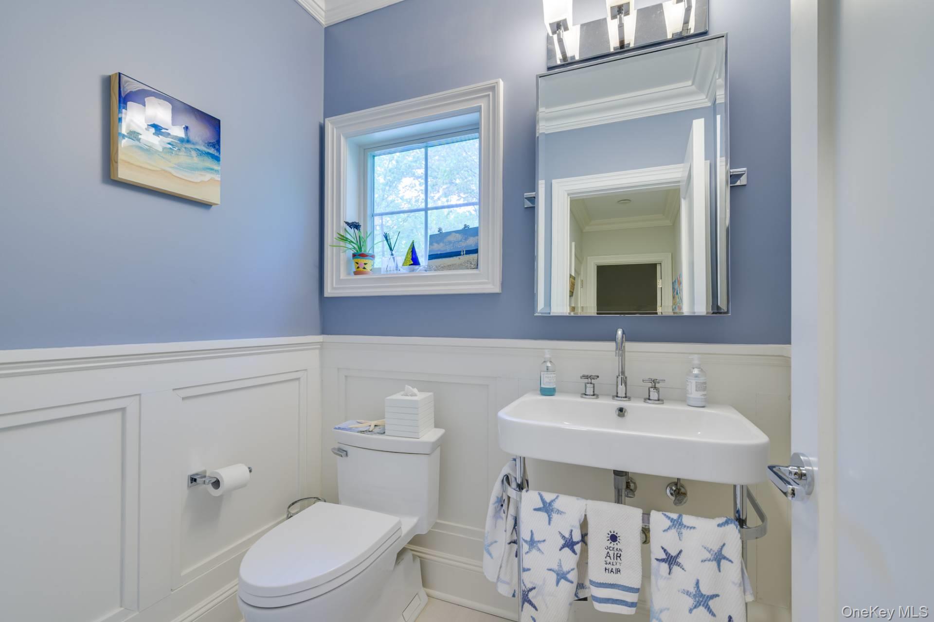 147 Warfield Way, Southampton, NY 11968