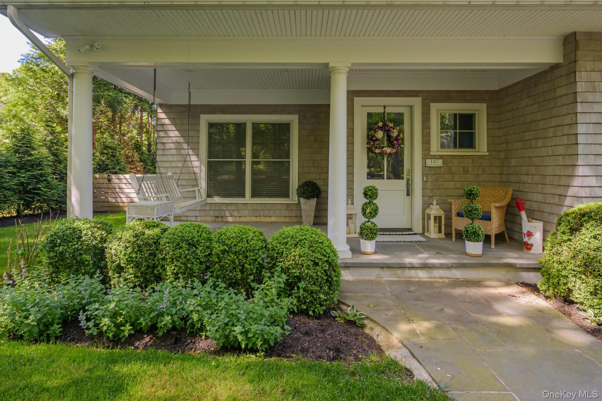 147 Warfield Way, Southampton, NY 11968