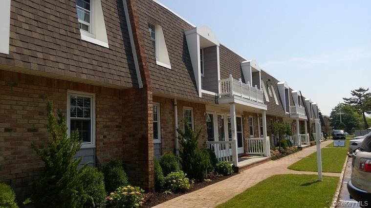 18 starboard Lane # 8-66, Patchogue, NY 11772