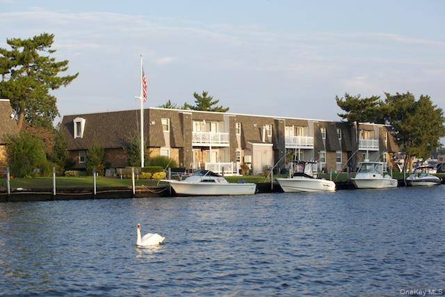 18 starboard Lane # 8-66, Patchogue, NY 11772