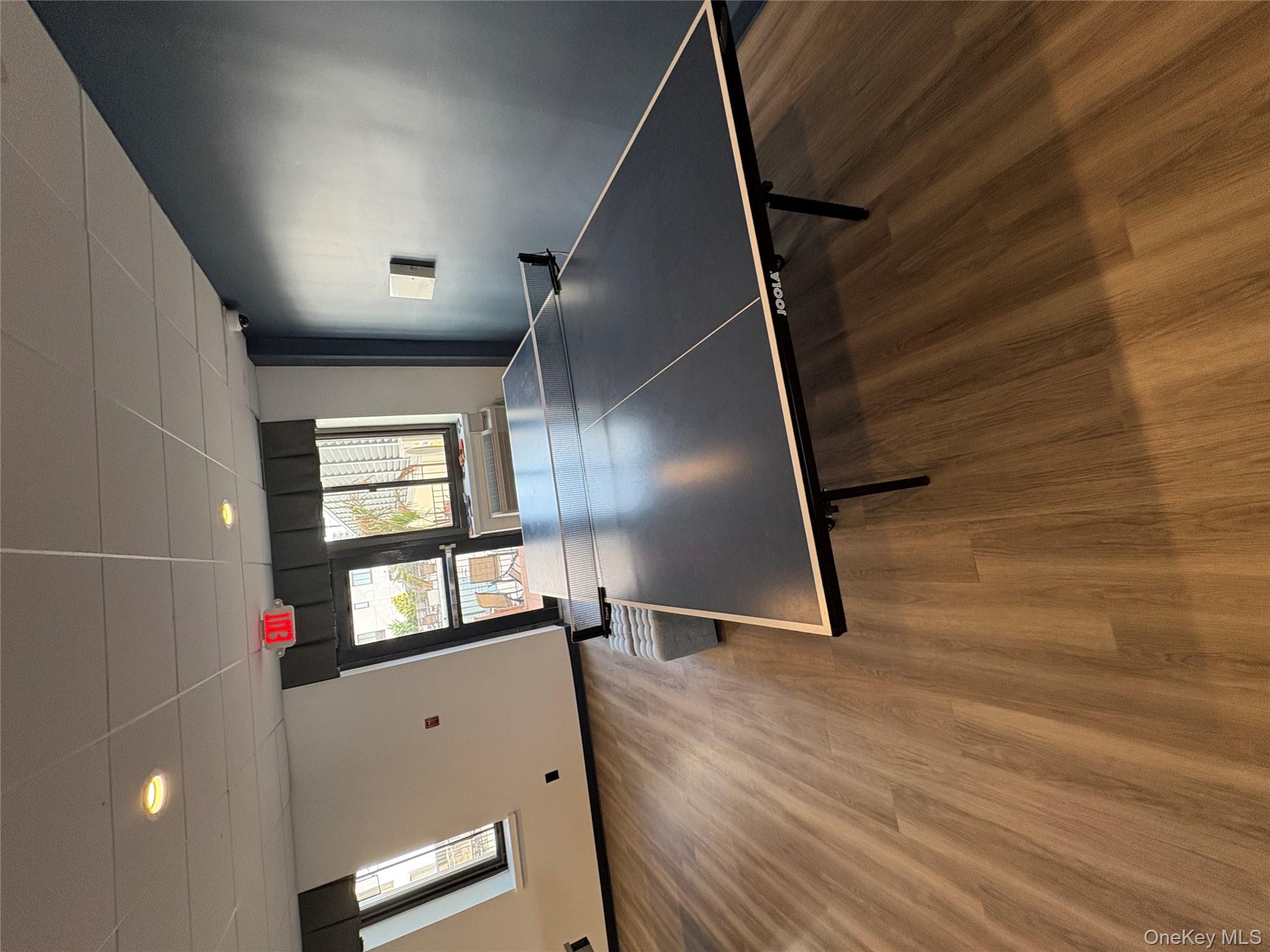 100 W Broadway # 2P, Long Beach, NY 11561