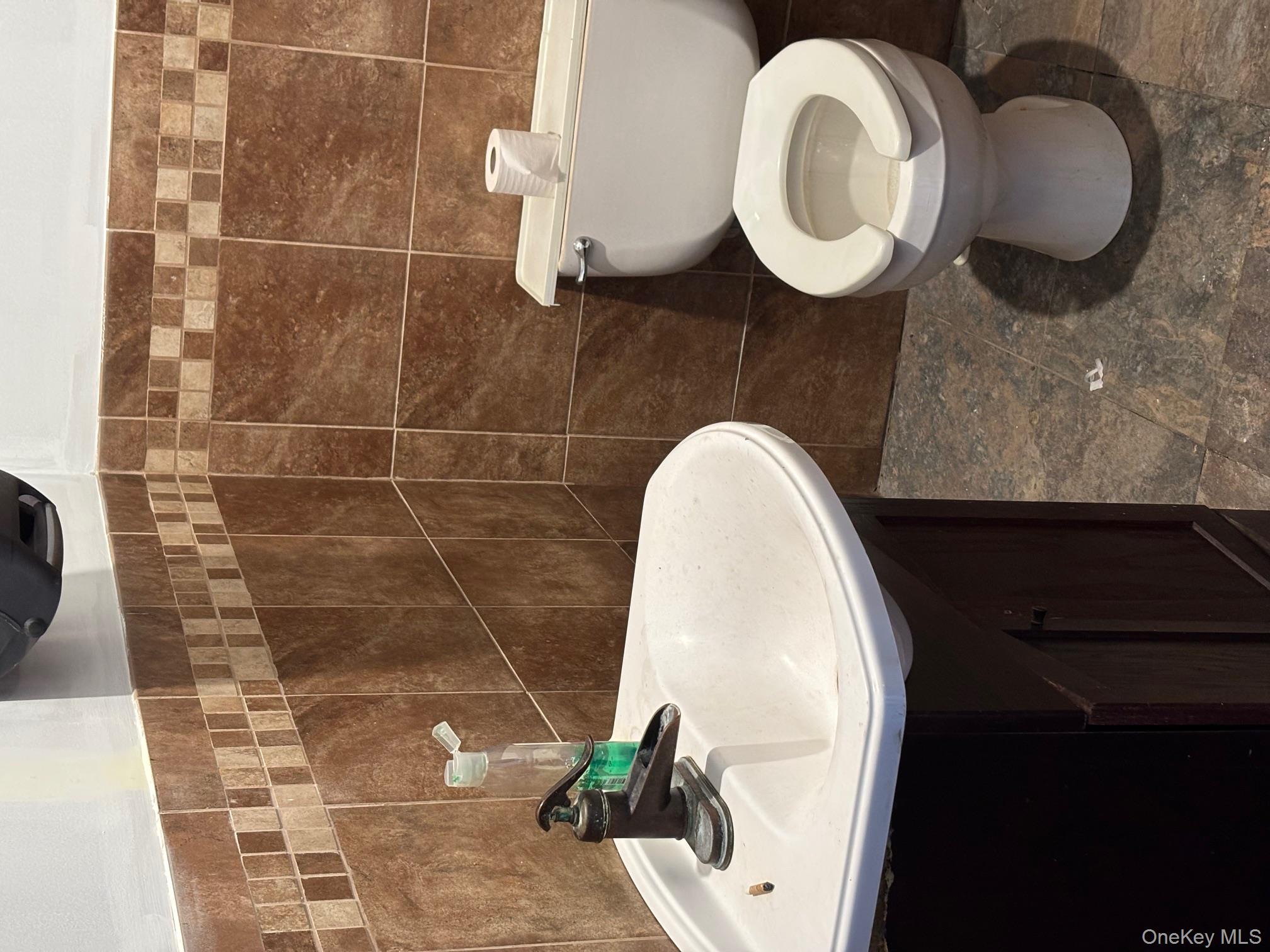 111A Main Street, Port Washington, NY 11050