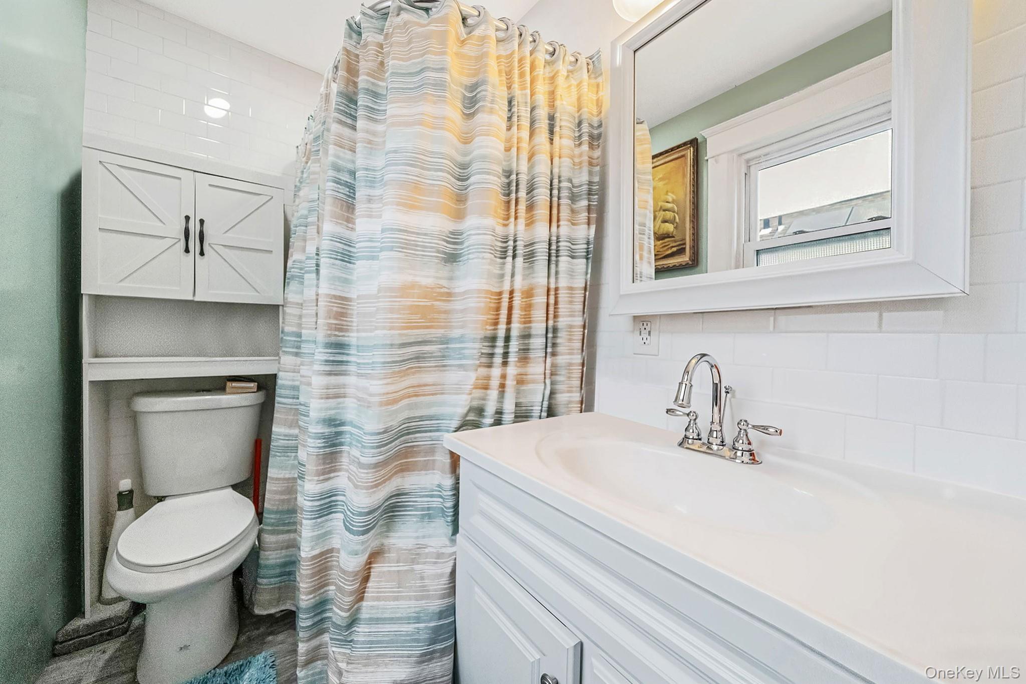 17 cliffside Avenue, Staten Island, NY 10304