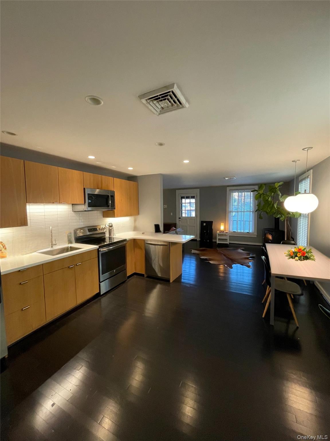 44 Main # FL 2 - Front, Millerton, NY 12546