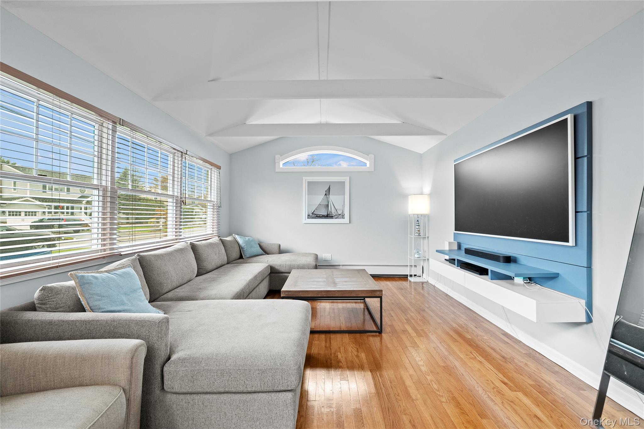 625 Edgewater Road, Oakdale, NY 11769