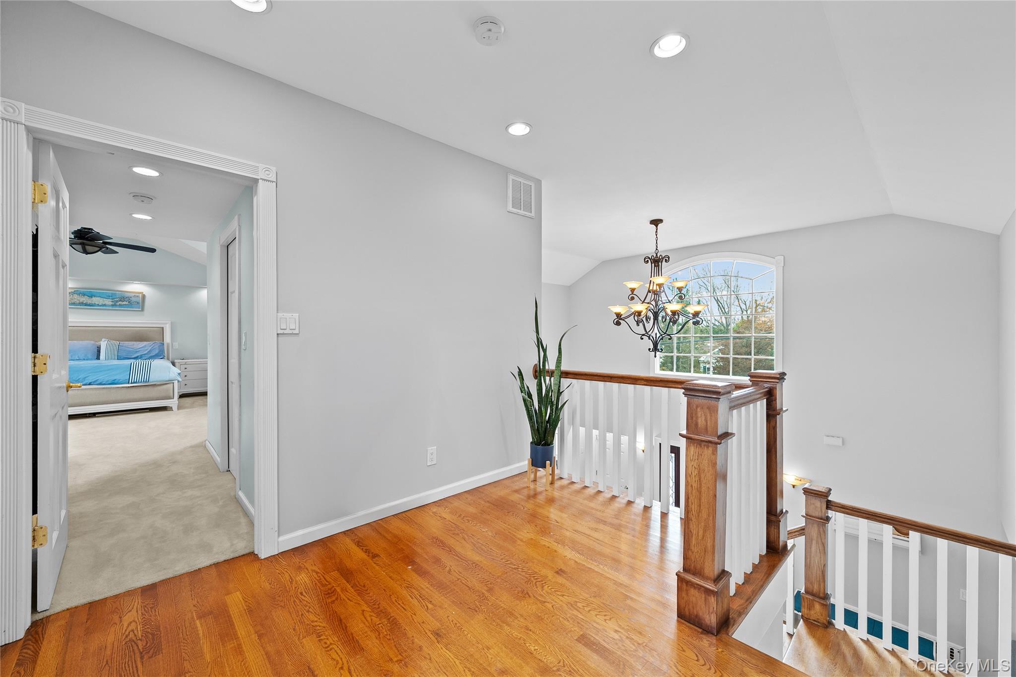 625 Edgewater Road, Oakdale, NY 11769