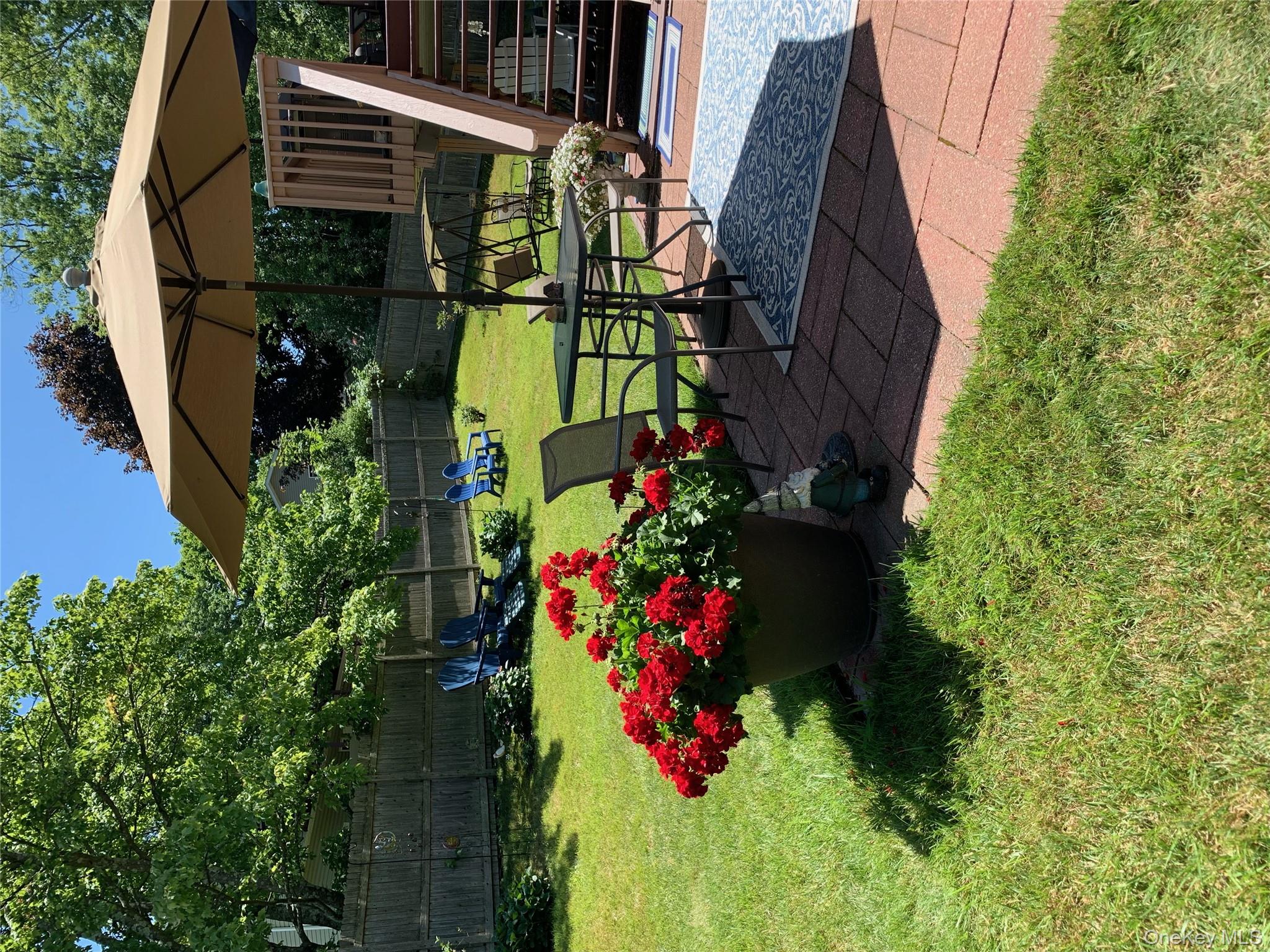 1 Weather Vane Way, Middletown, NY 10940