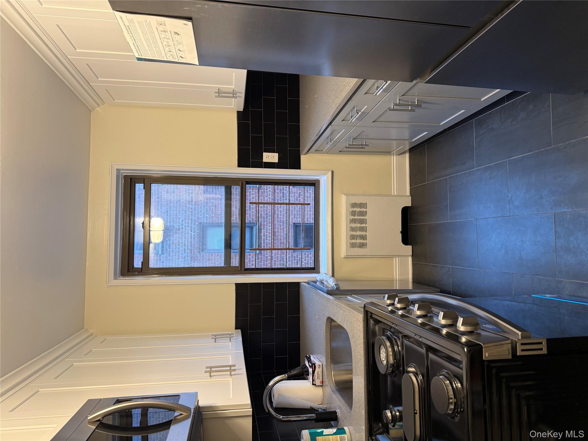 555 McLean Avenue # 5A, Yonkers, NY 10705