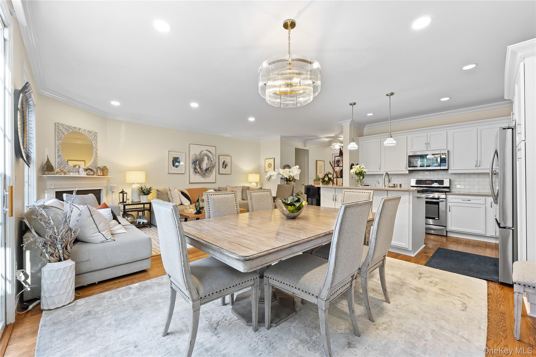 2 Spring Court, Huntington, NY 11743