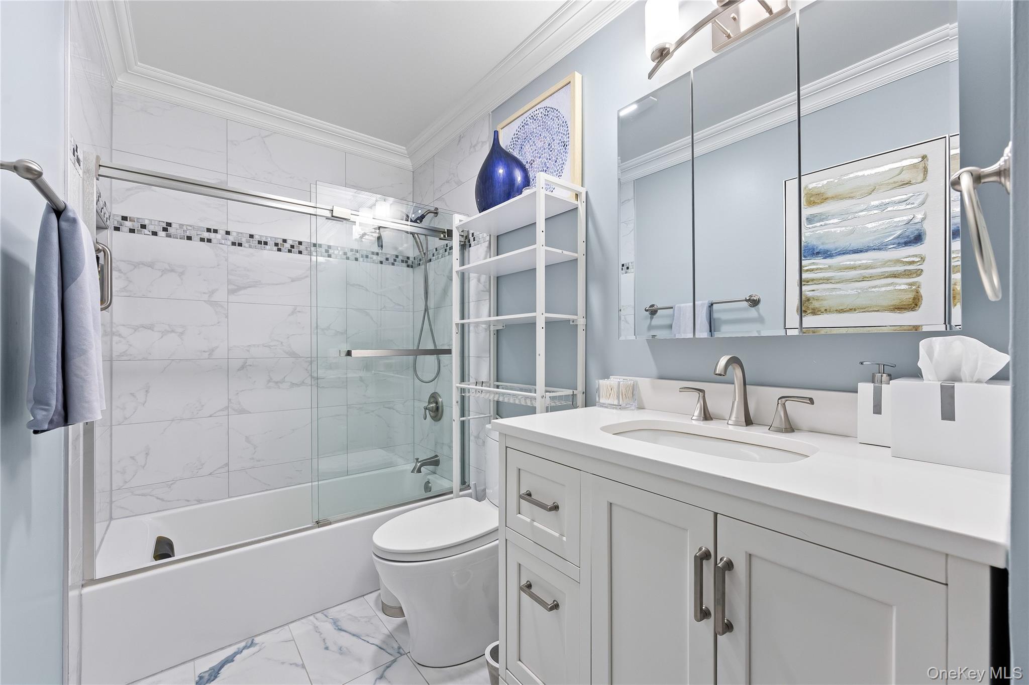 2 Spring Court, Huntington, NY 11743