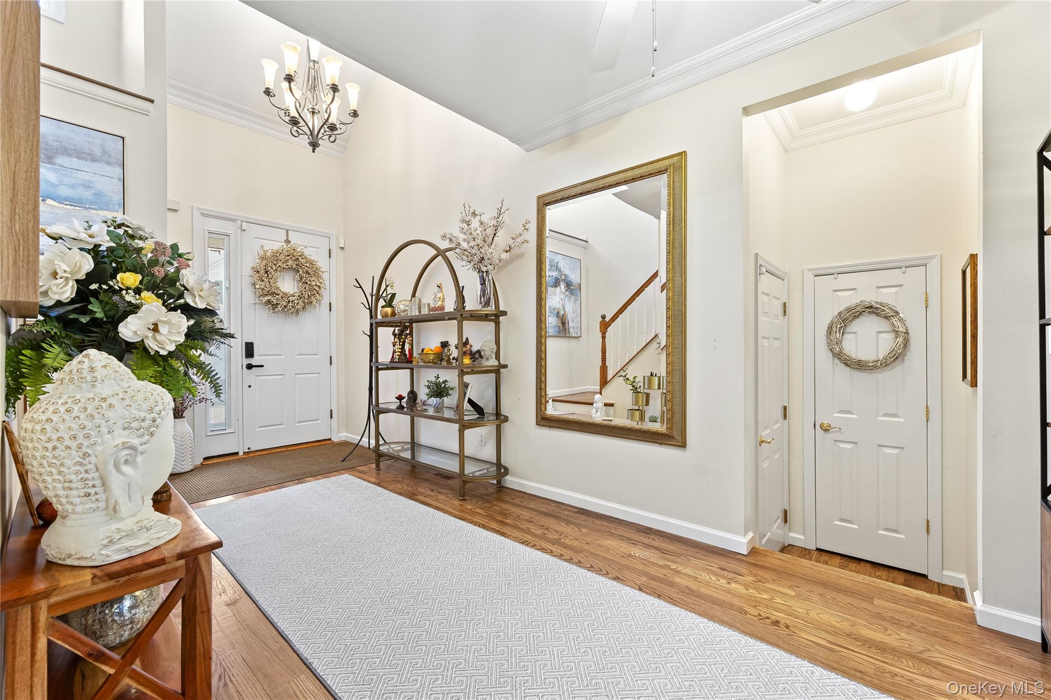 2 Spring Court, Huntington, NY 11743