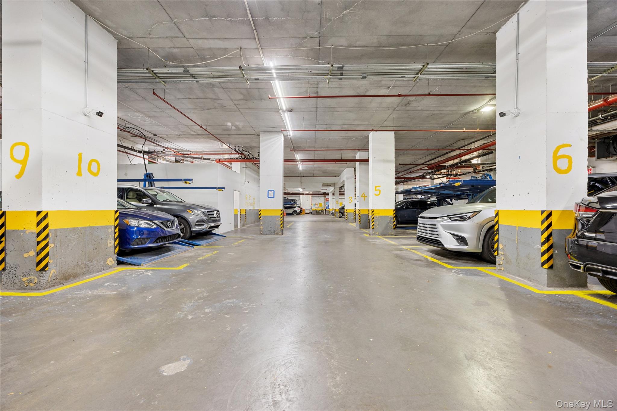 13338 Sanford Avenue # 6C, Flushing, NY 11355