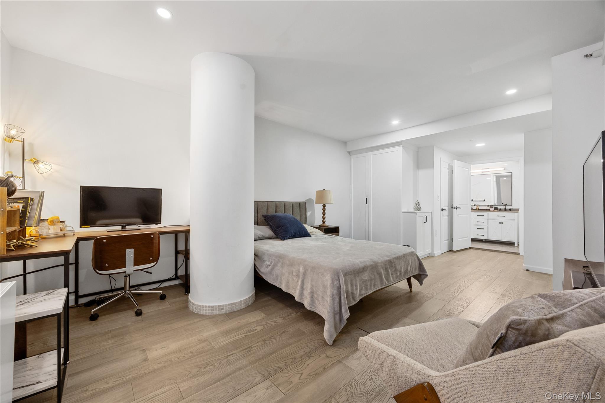 13338 Sanford Avenue # 6C, Flushing, NY 11355