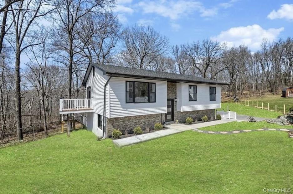 19 Rose Lane, Wappingers Falls, NY 12590