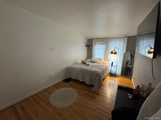 227 Hill Rise, Calverton, NY 11933