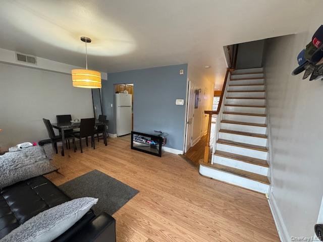 227 Hill Rise, Calverton, NY 11933