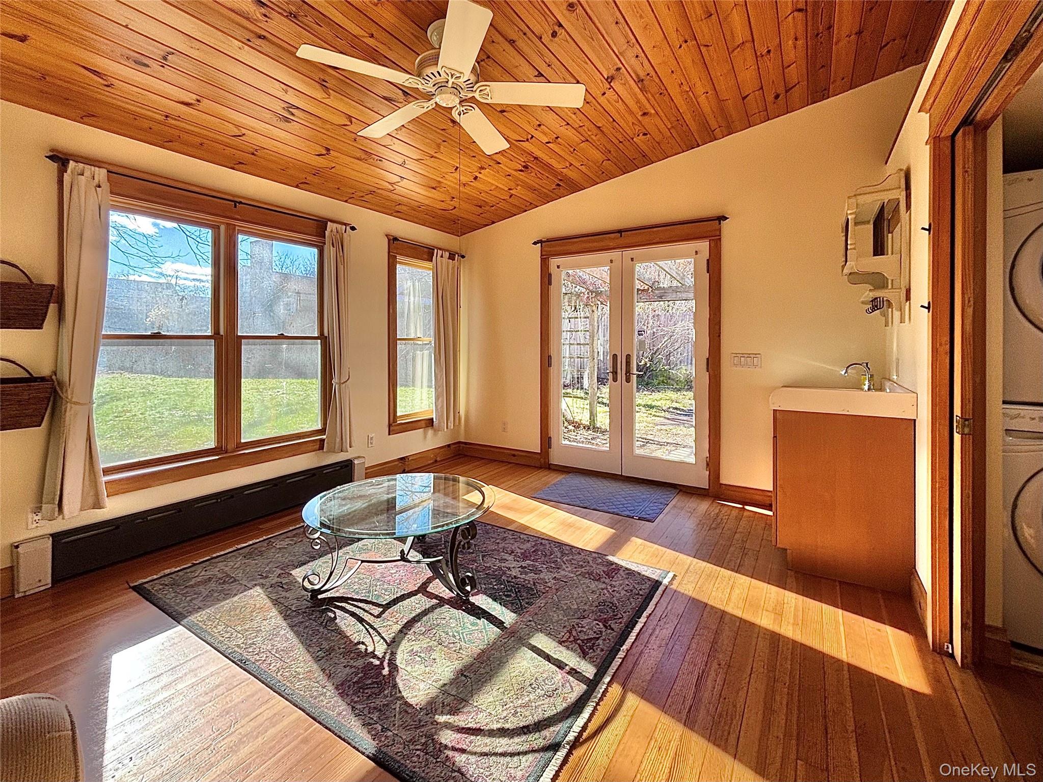 60 Livingston Street, Rhinebeck, NY 12572