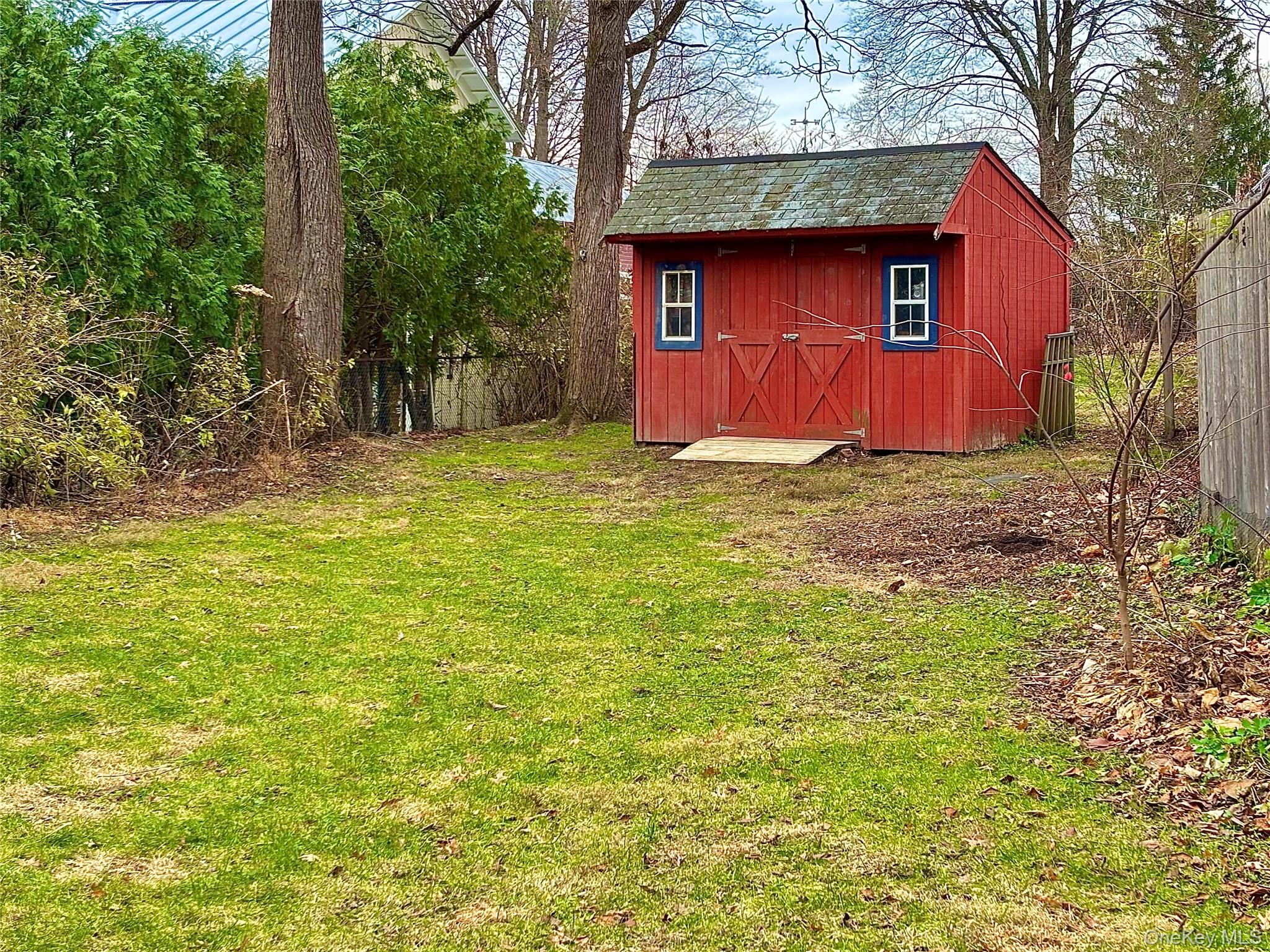 60 Livingston Street, Rhinebeck, NY 12572