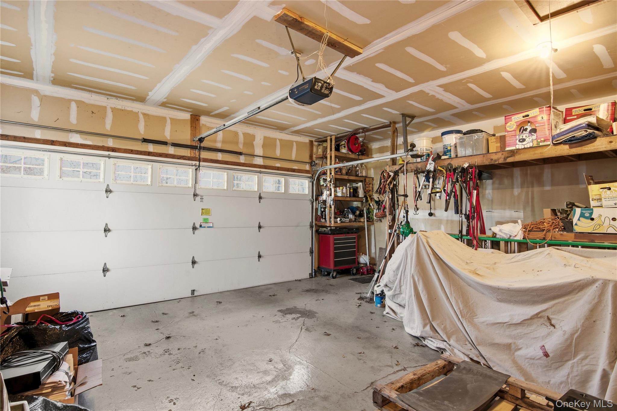 11 Vermont Avenue, Port Jefferson Station, NY 11776