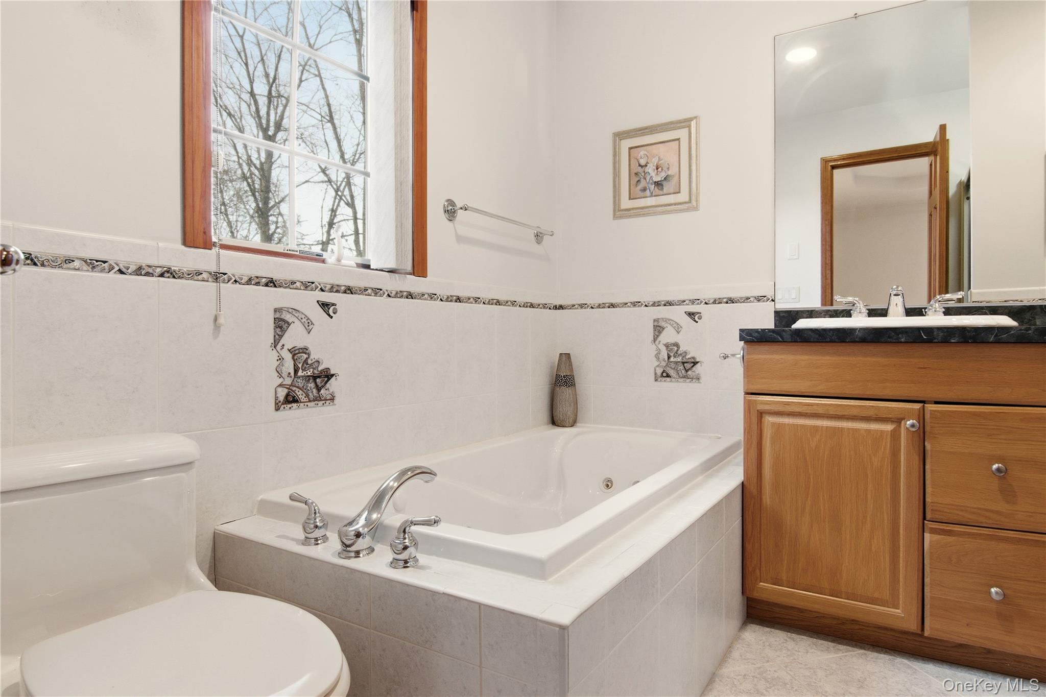 11 Vermont Avenue, Port Jefferson Station, NY 11776