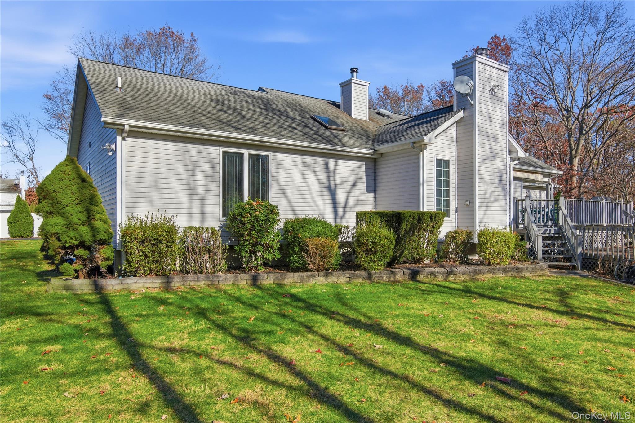 11 Vermont Avenue, Port Jefferson Station, NY 11776