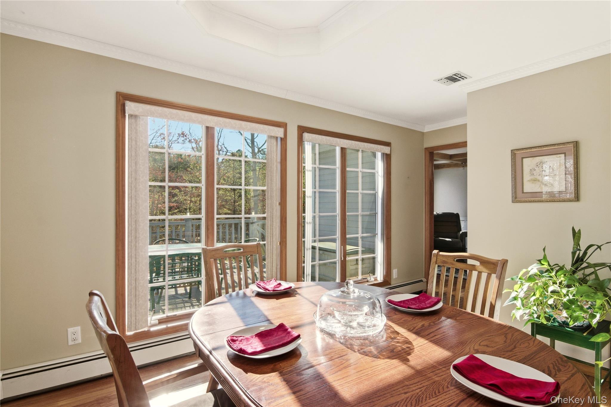 11 Vermont Avenue, Port Jefferson Station, NY 11776