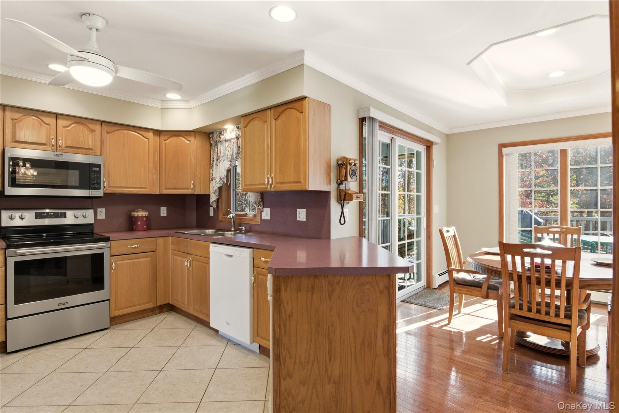 11 Vermont Avenue, Port Jefferson Station, NY 11776