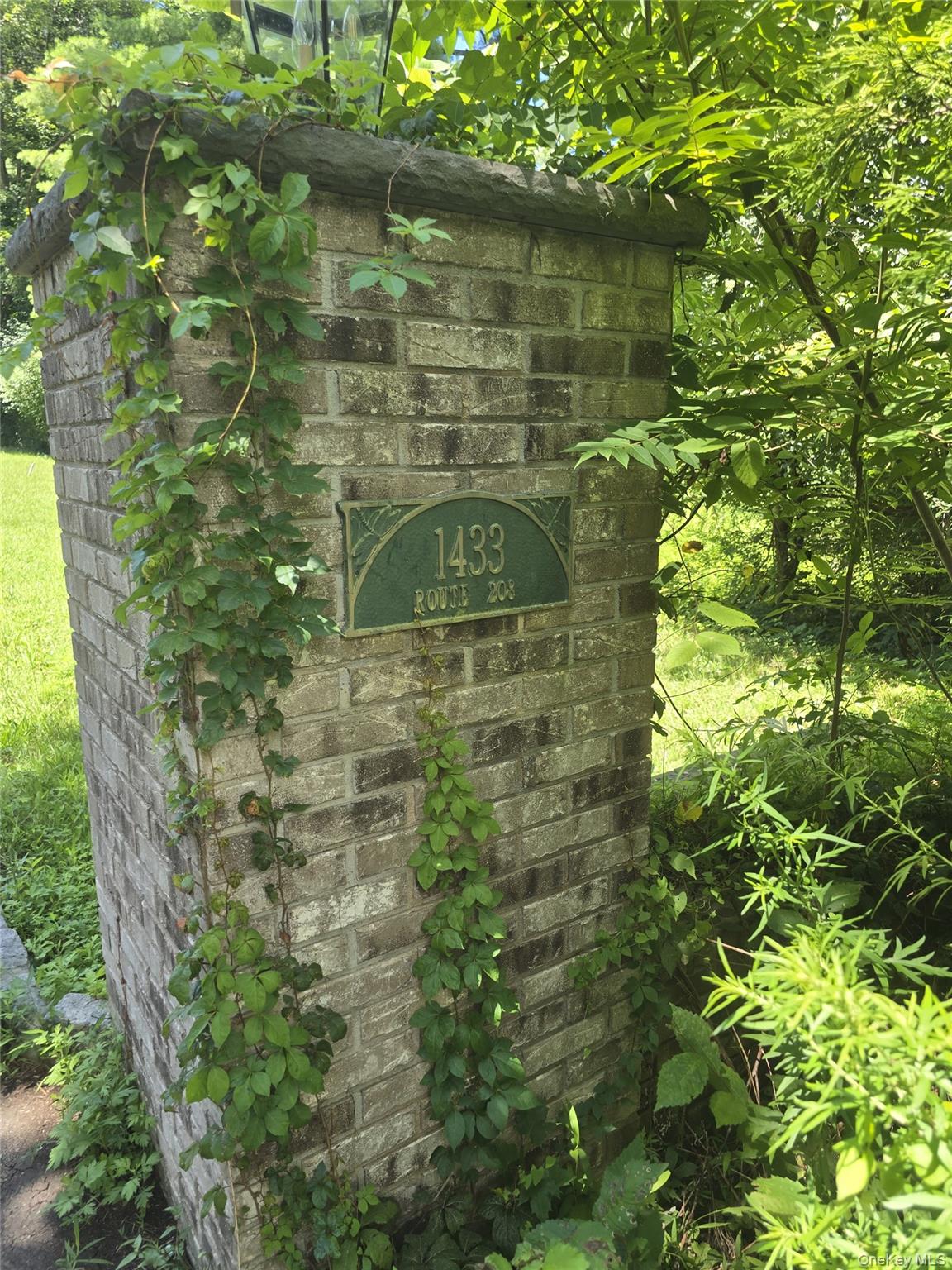 1433 Route 208, Washingtonville, NY 10992