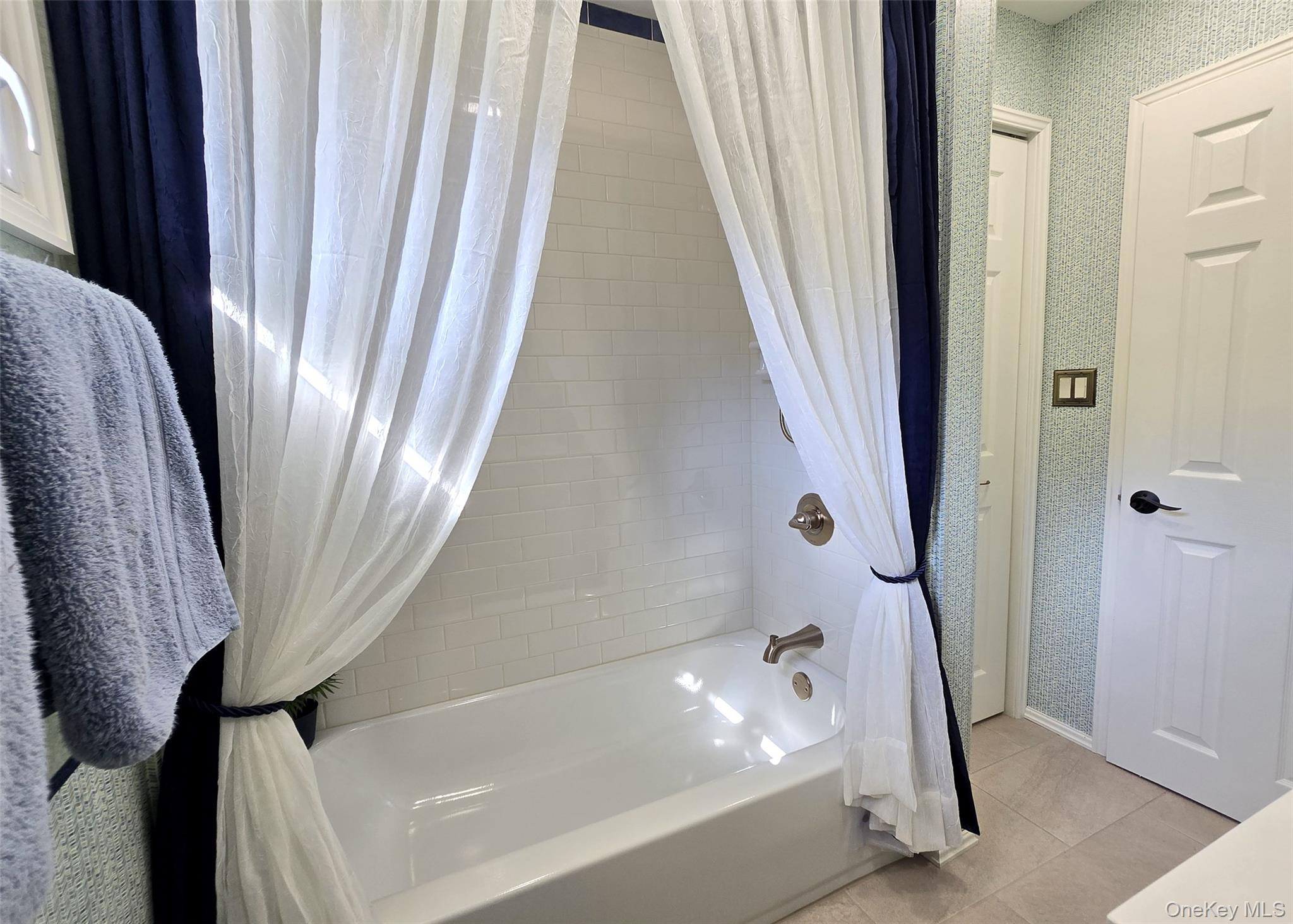 119 Noel Drive, Centereach, NY 11720