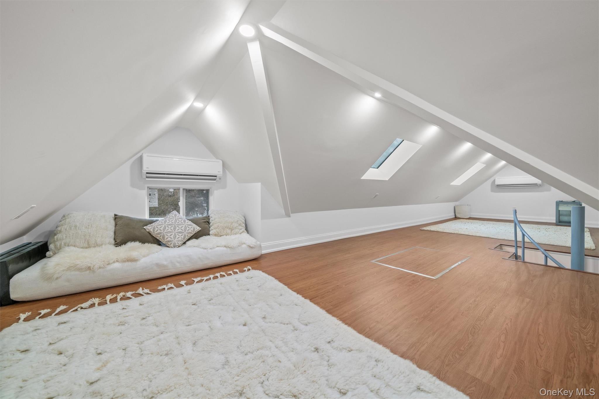 20 Whistler Road, Scarsdale, NY 10583