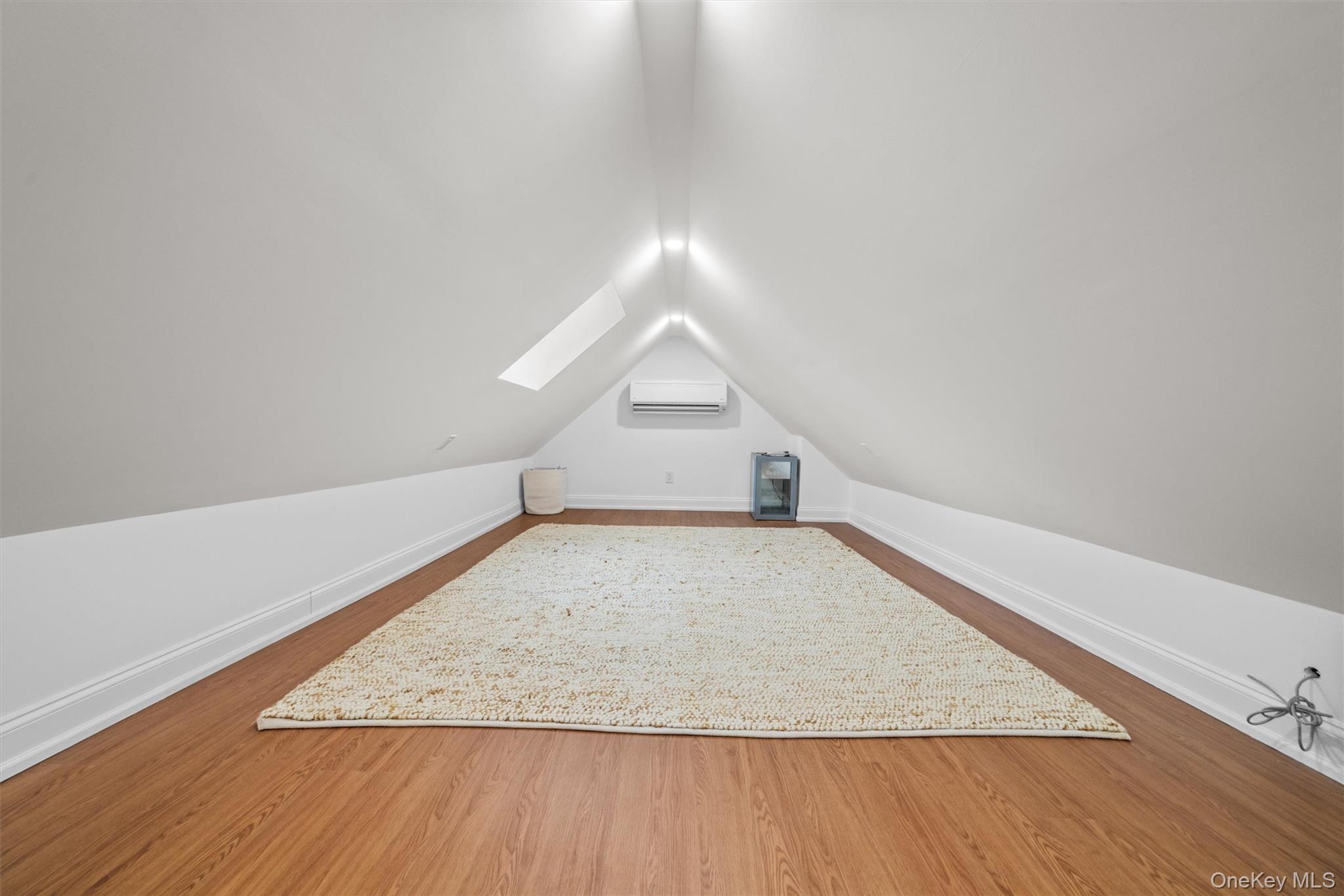 20 Whistler Road, Scarsdale, NY 10583