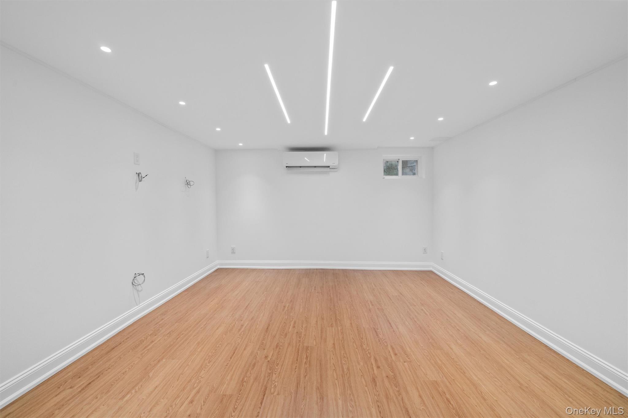 20 Whistler Road, Scarsdale, NY 10583