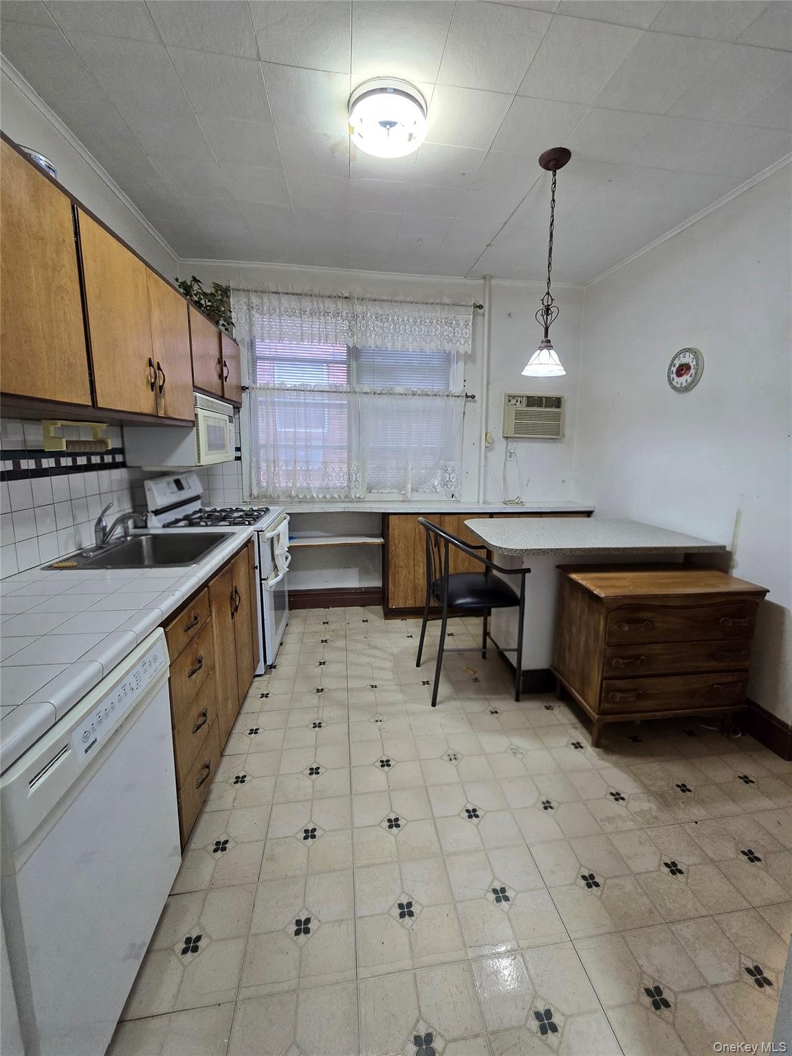 10330 102nd Street, Ozone Park, NY 11417