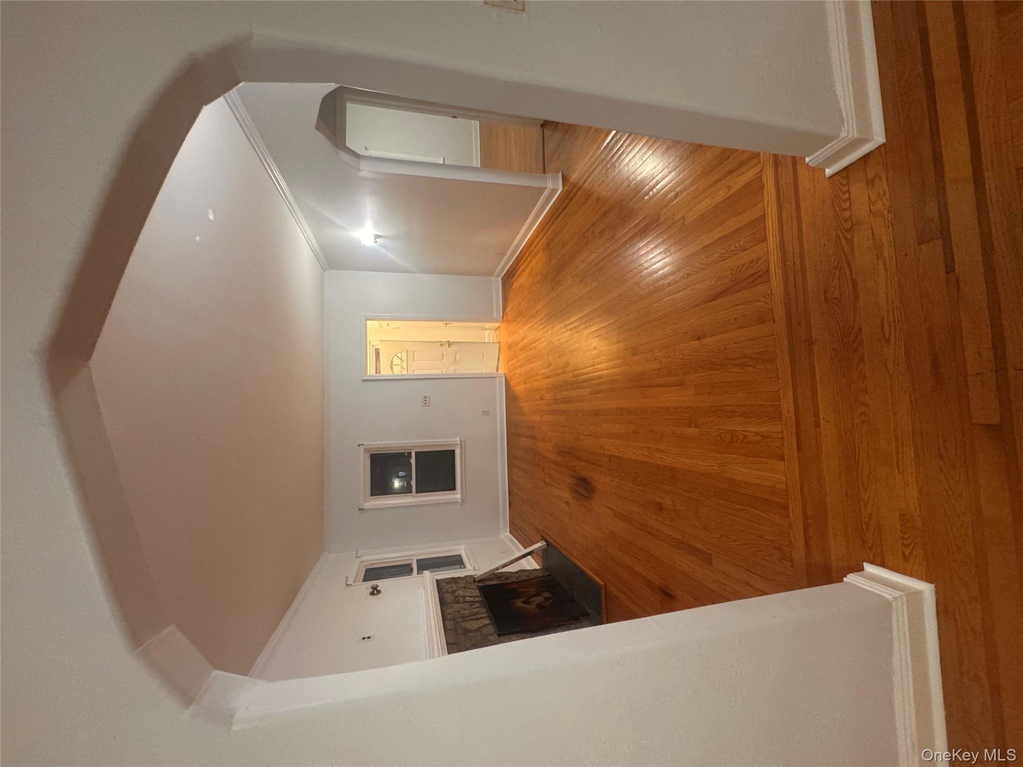 17 Madison Street, Franklin Square, NY 11010