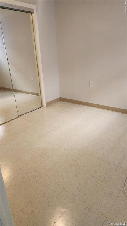 611 Park ave # Lower Level 5 steps down, Long Beach, NY 11561