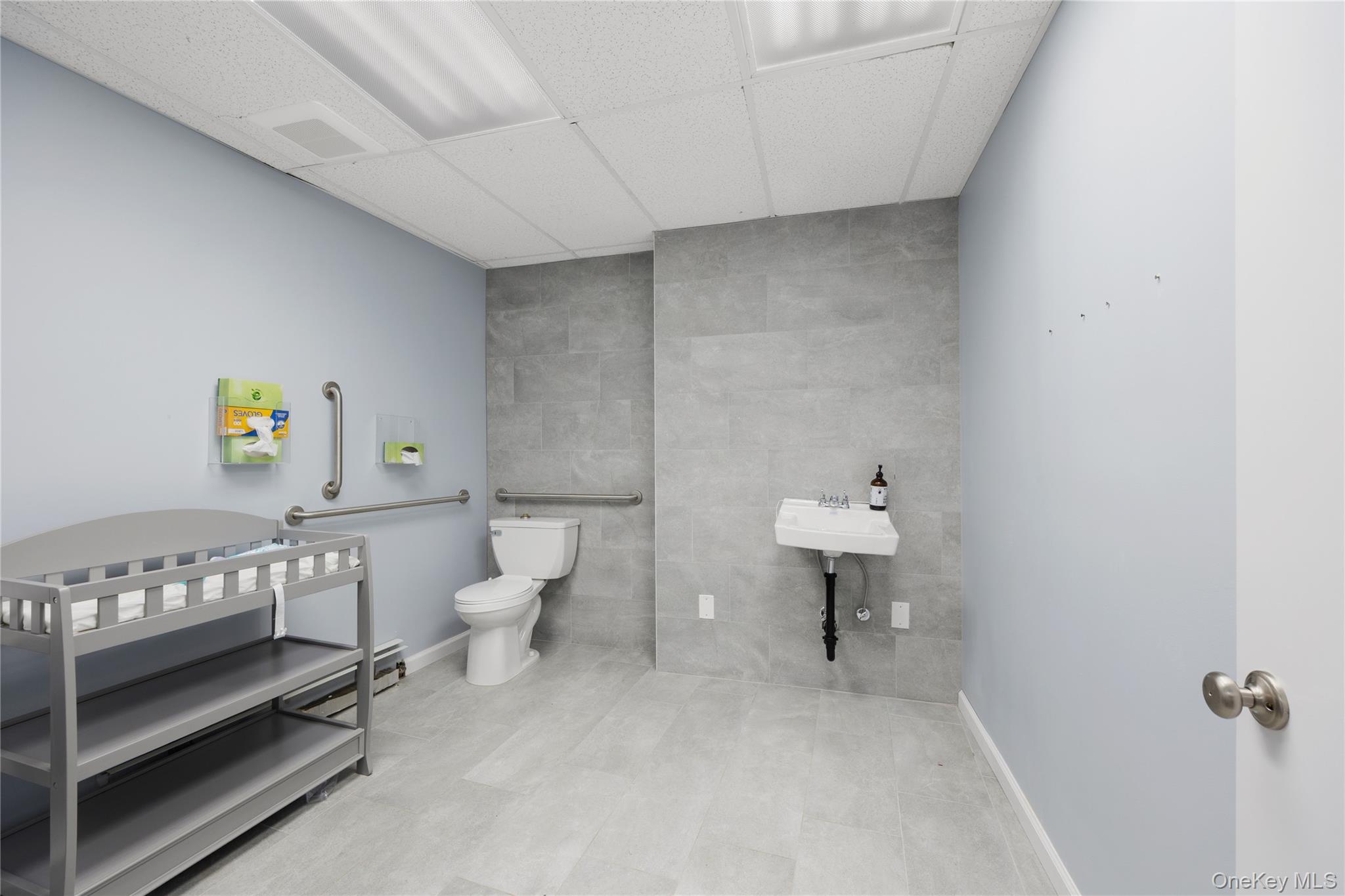 86 Maple Avenue, New City, NY 10956