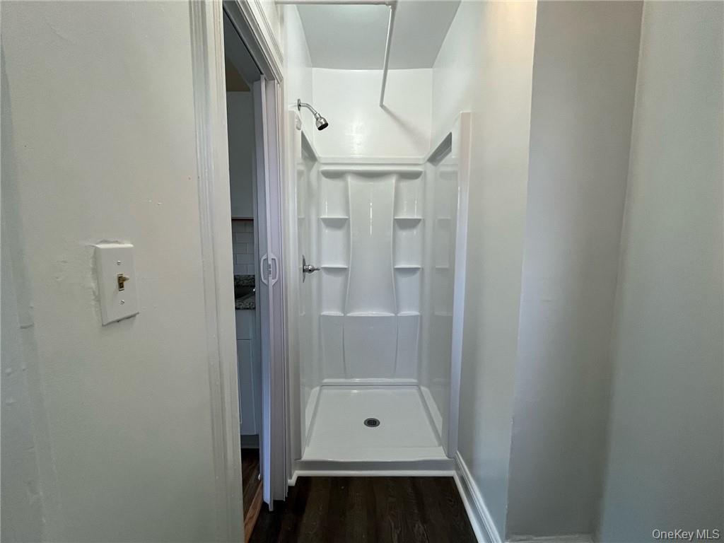 100 Lake Road # 8, Congers, NY 10920