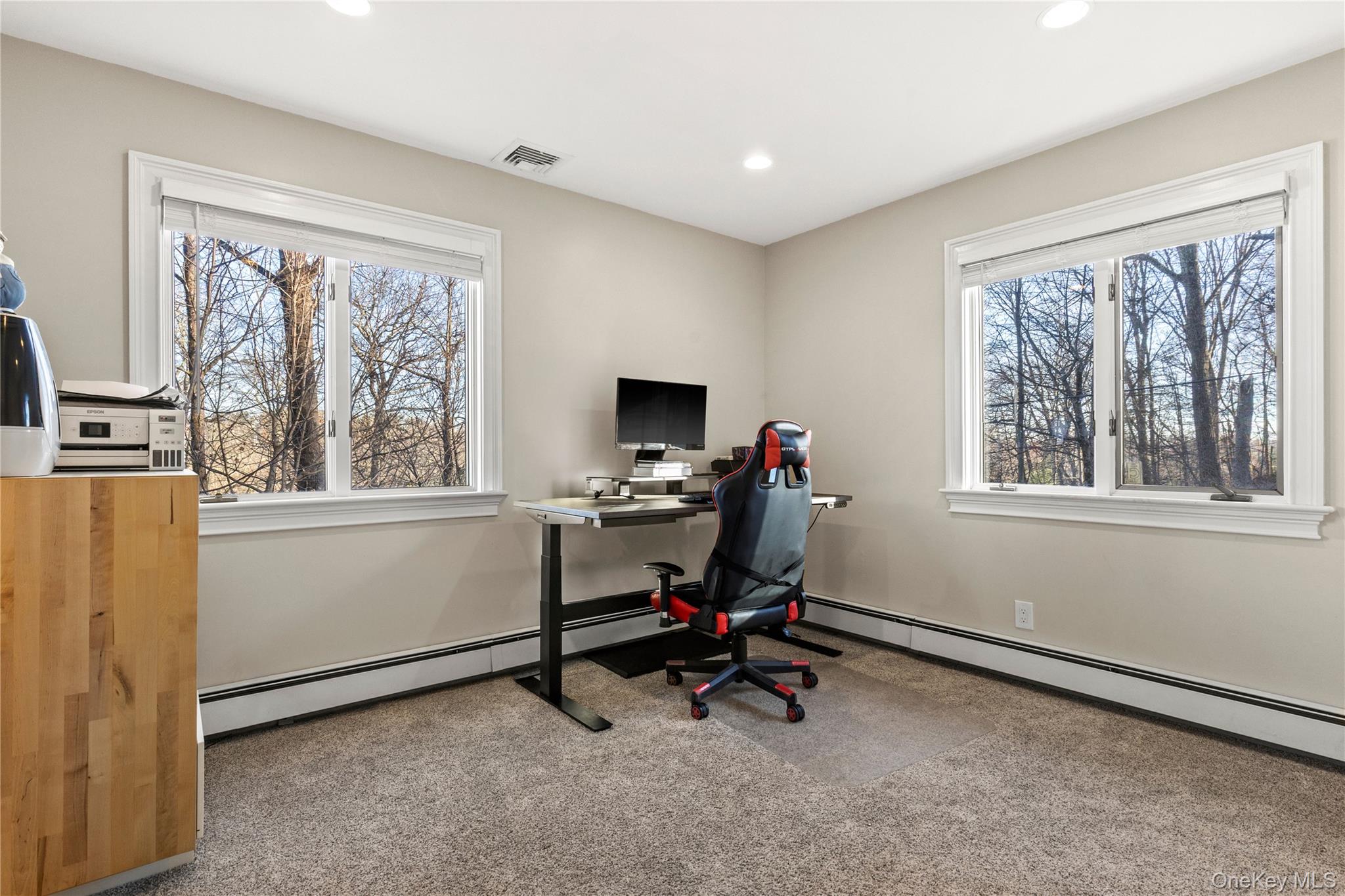 16 Highclere Lane # A, Valhalla, NY 10595