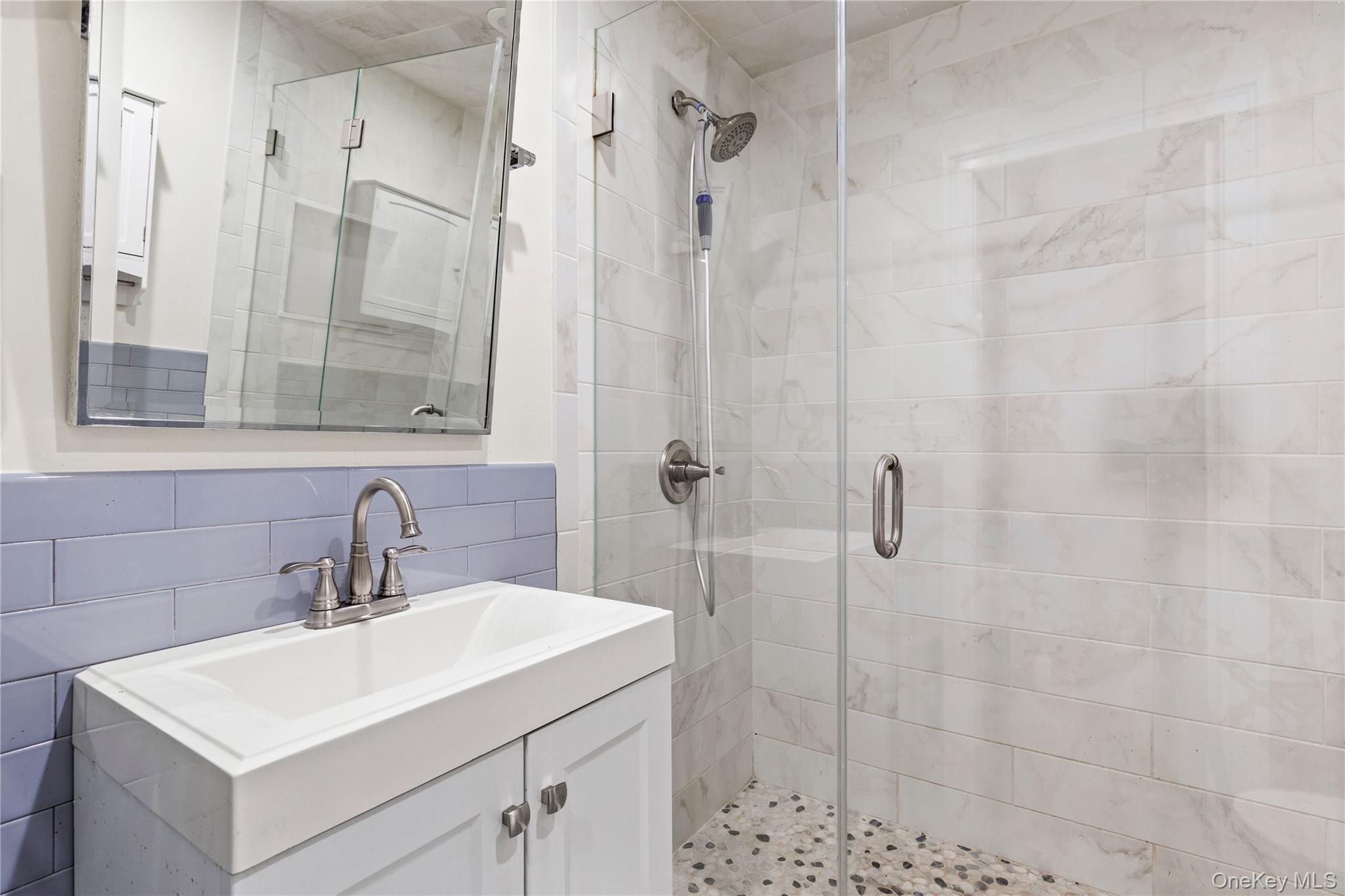 16 Highclere Lane # A, Valhalla, NY 10595