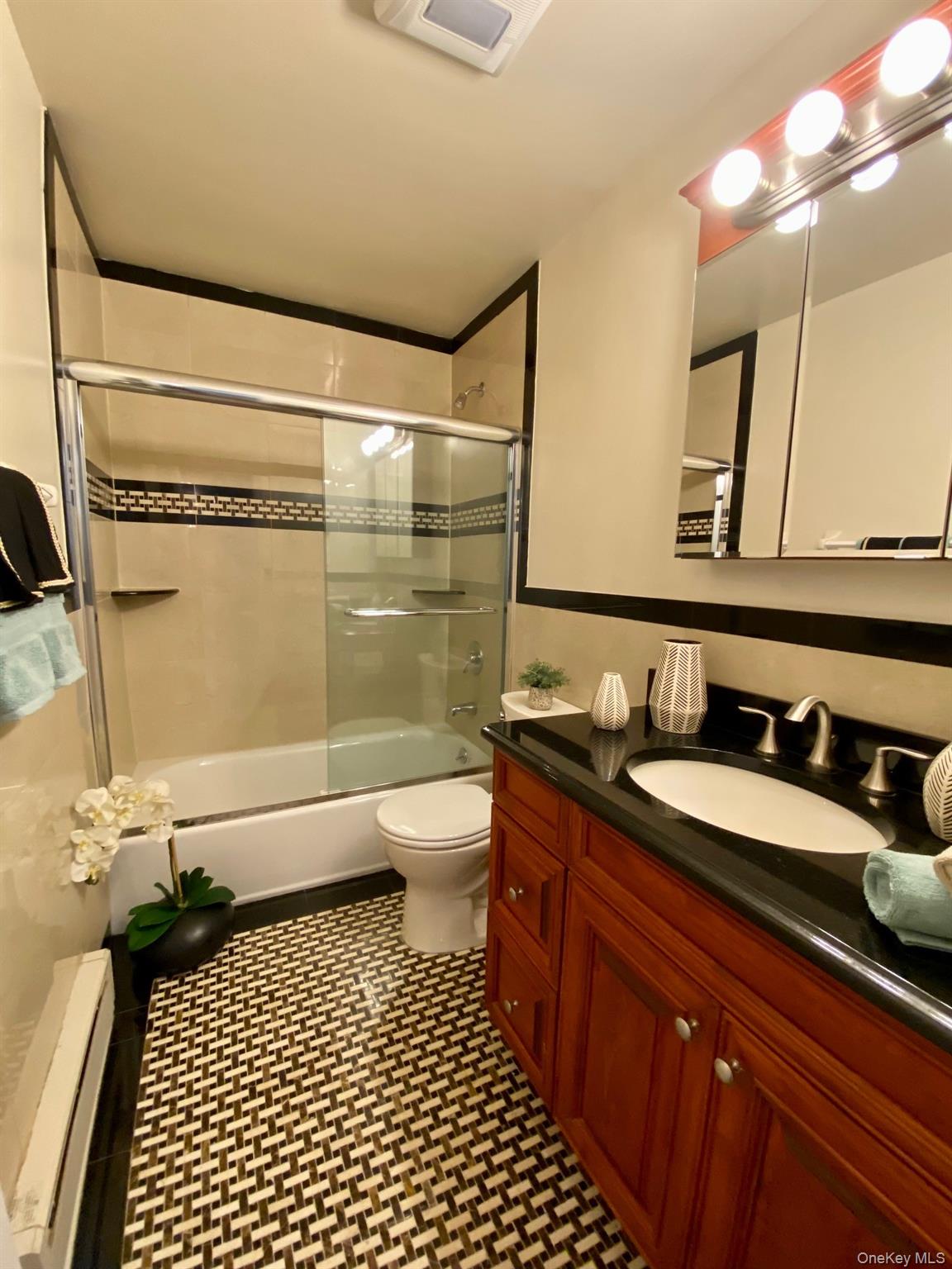 1314 Smithtown Avenue # 48, Bohemia, NY 11716