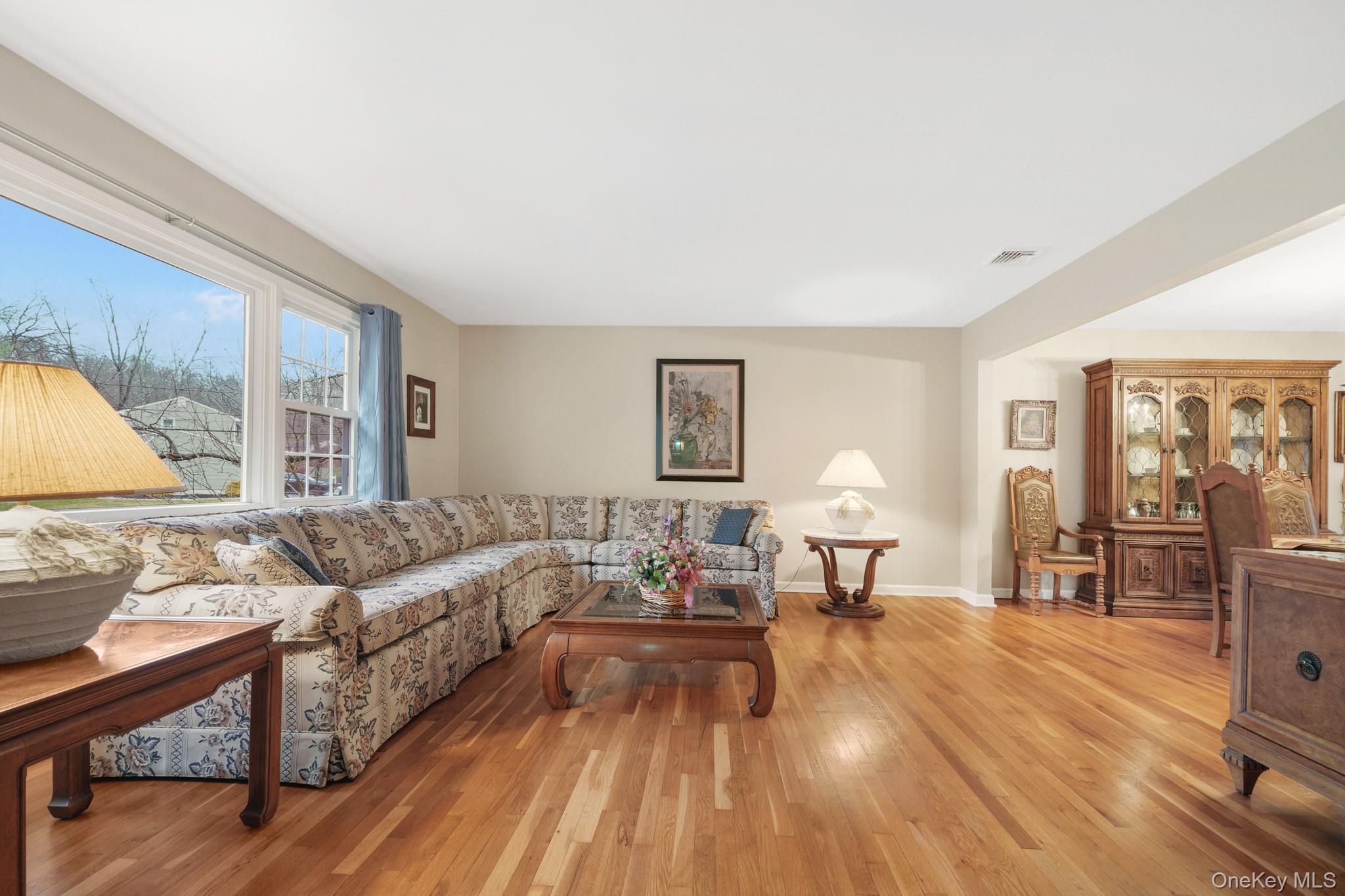 15 Marget Ann Lane, Montebello, NY 10901