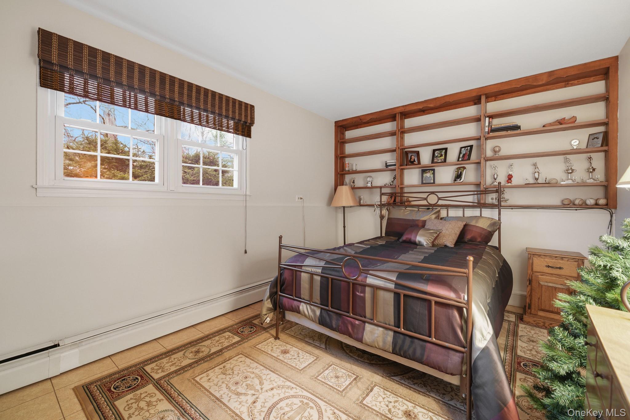 15 Marget Ann Lane, Montebello, NY 10901