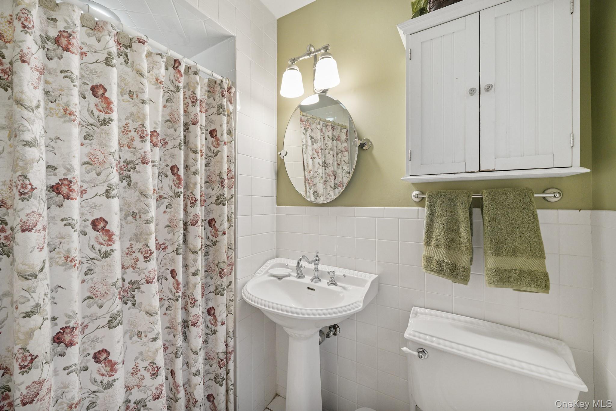 15 Marget Ann Lane, Montebello, NY 10901