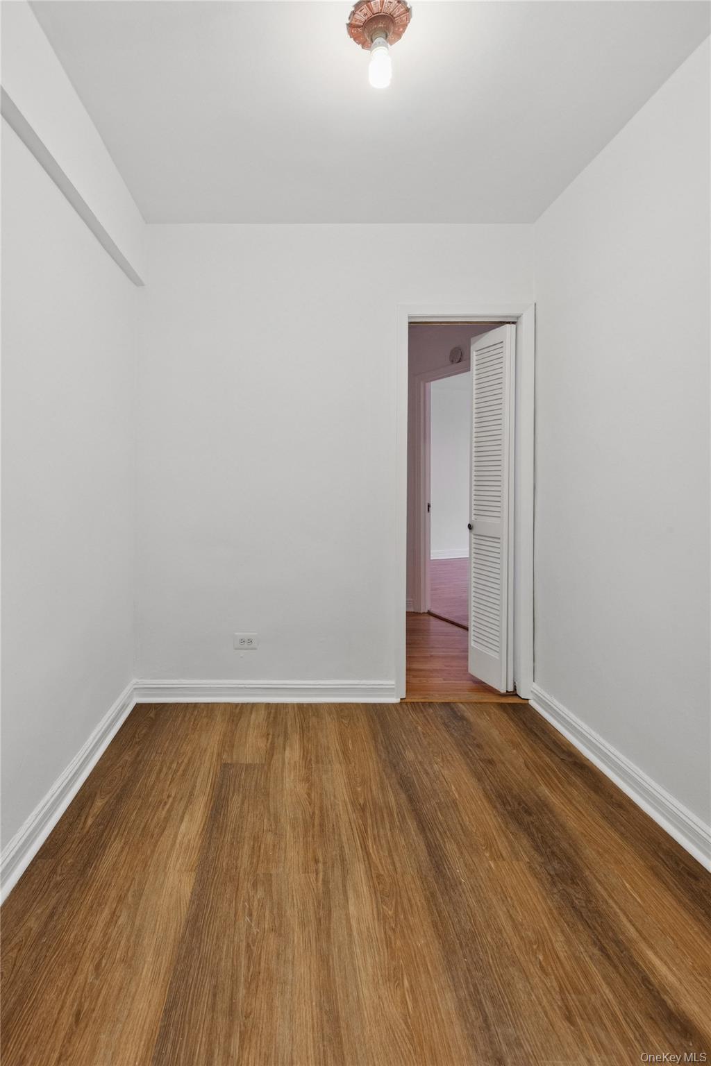 69-40 Yellowstone Boulevard # #121, Forest Hills, NY 11375