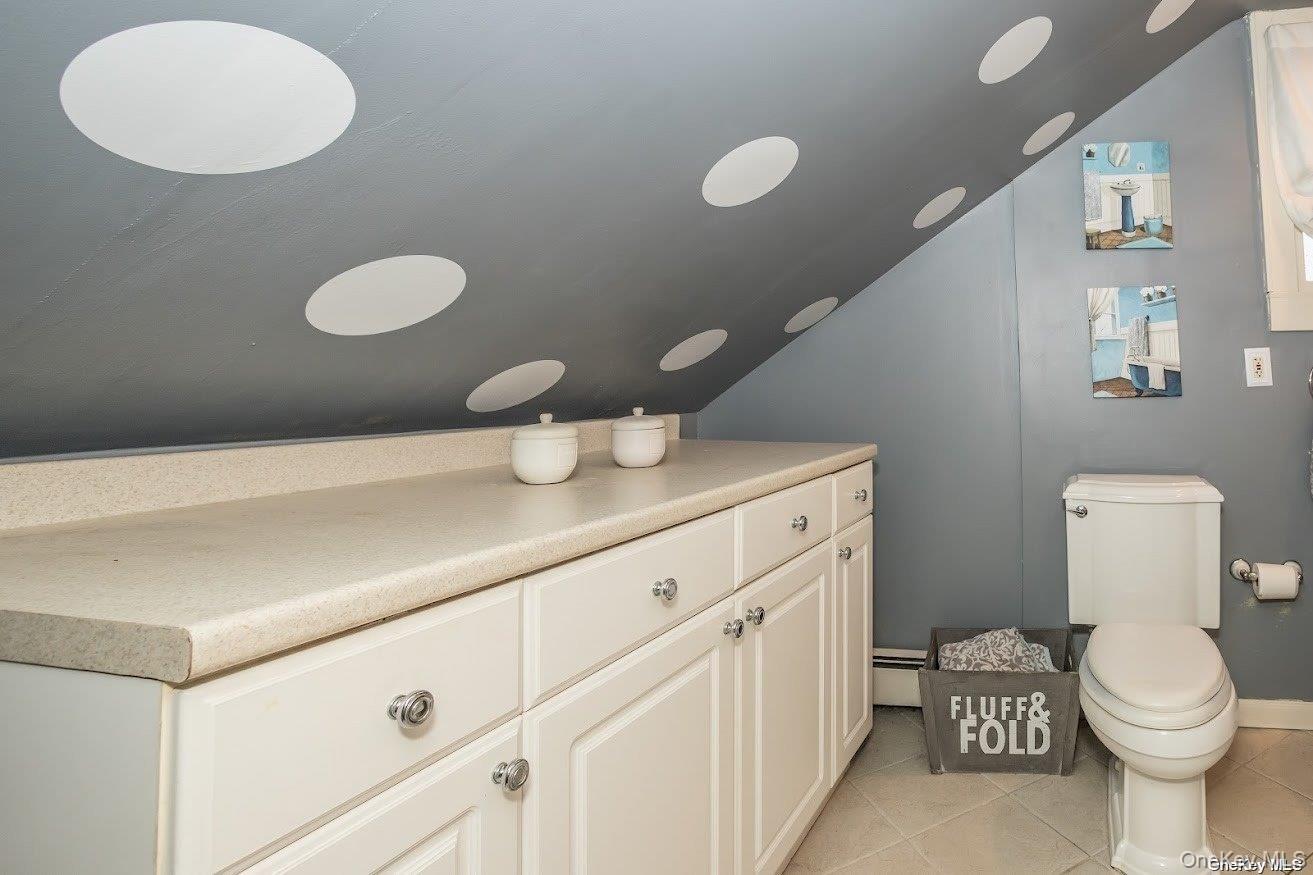 2 Elm Place, Glen Head, NY 11545