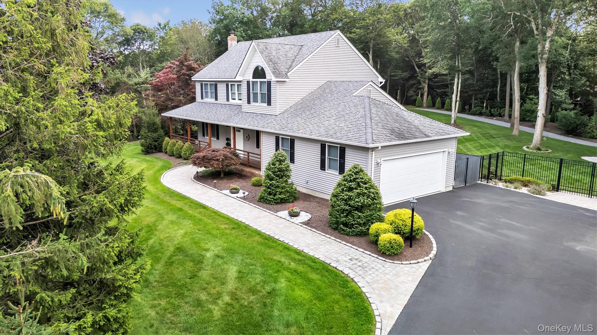 181 Landing Lane, Baiting Hollow, NY 11933