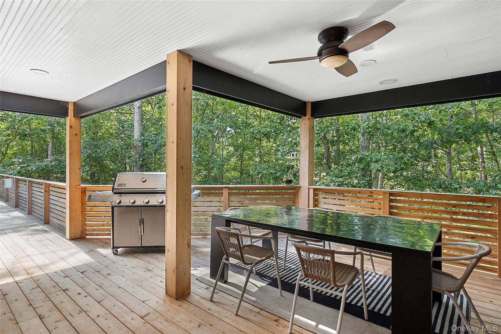 6 James Street, East Hampton, NY 11937