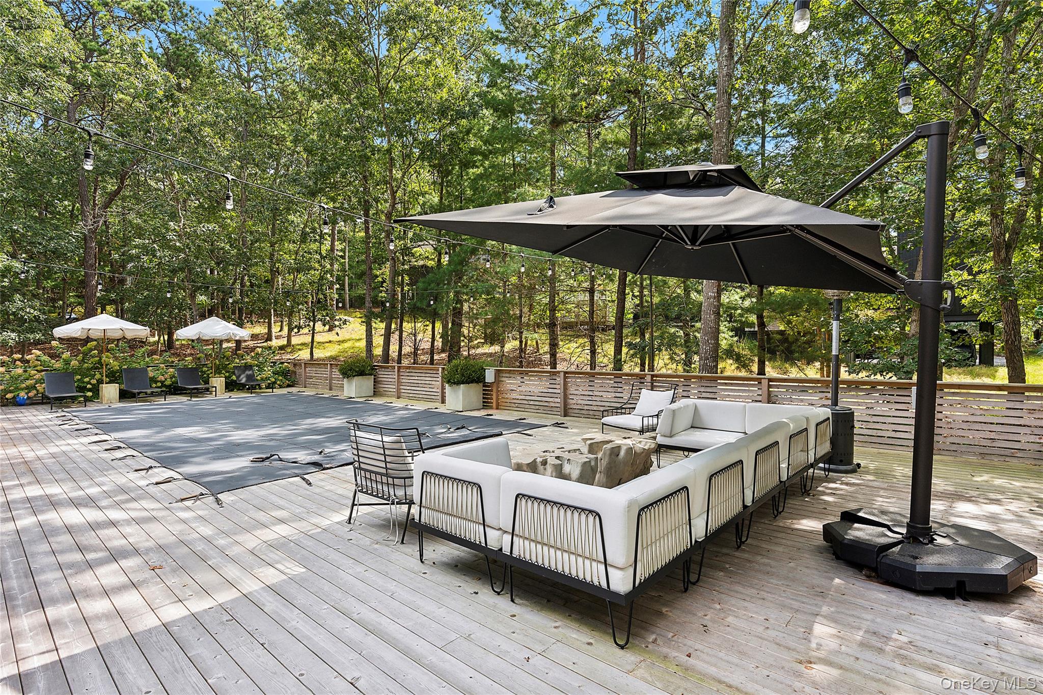 6 James Street, East Hampton, NY 11937